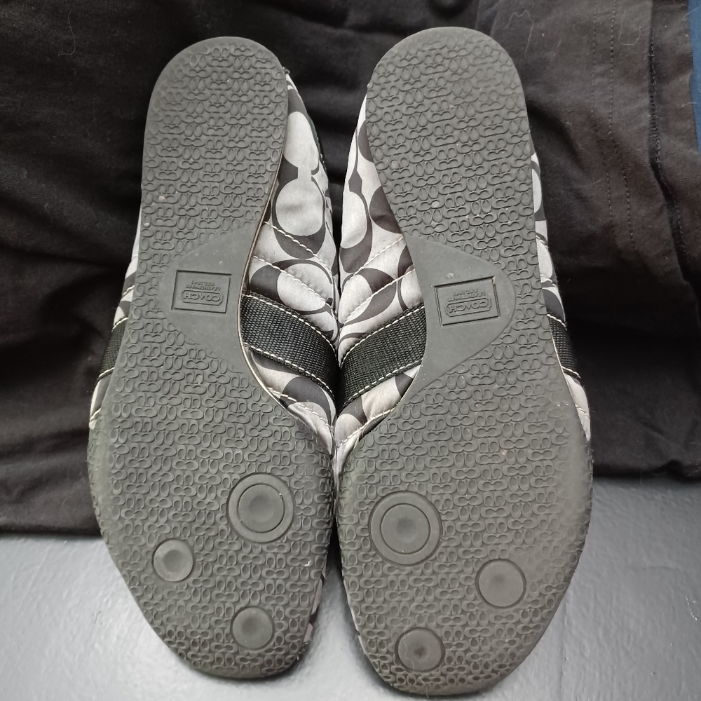 Coach Shoes - Picture 3 of 4